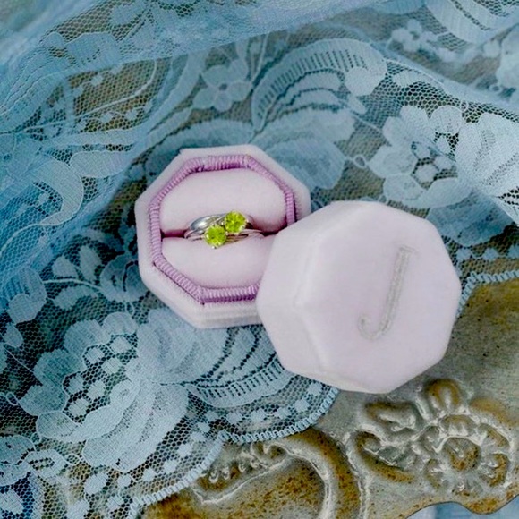 Velvet and Grosgrain Ring Box in pale lavender. Oval, Square,Octagon, Circle - Picture 1 of 6